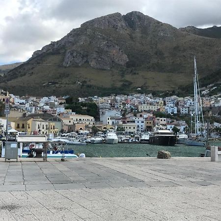 הוילה קאסטלמארה דל גולפו Giulia'S Place-Locazione Turistica מראה חיצוני תמונה