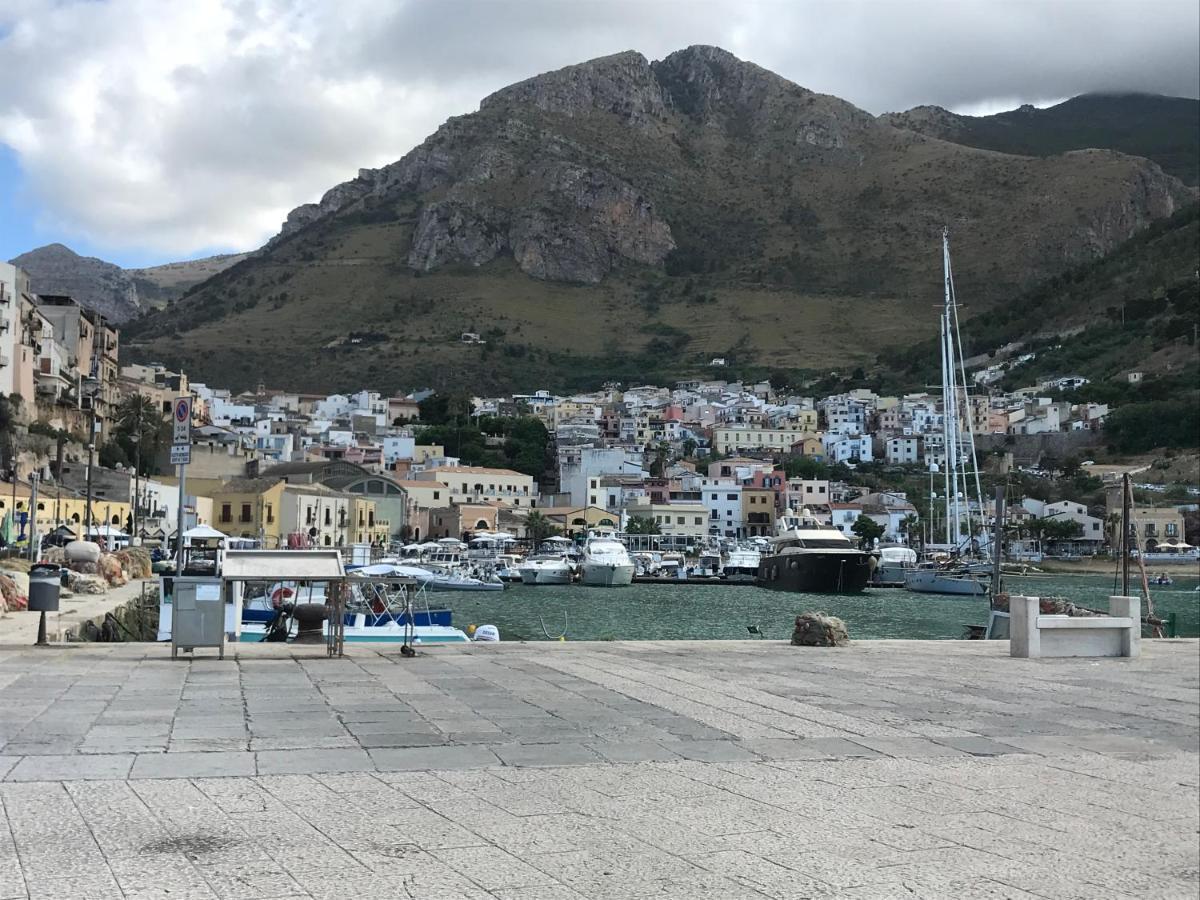 הוילה קאסטלמארה דל גולפו Giulia'S Place-Locazione Turistica מראה חיצוני תמונה