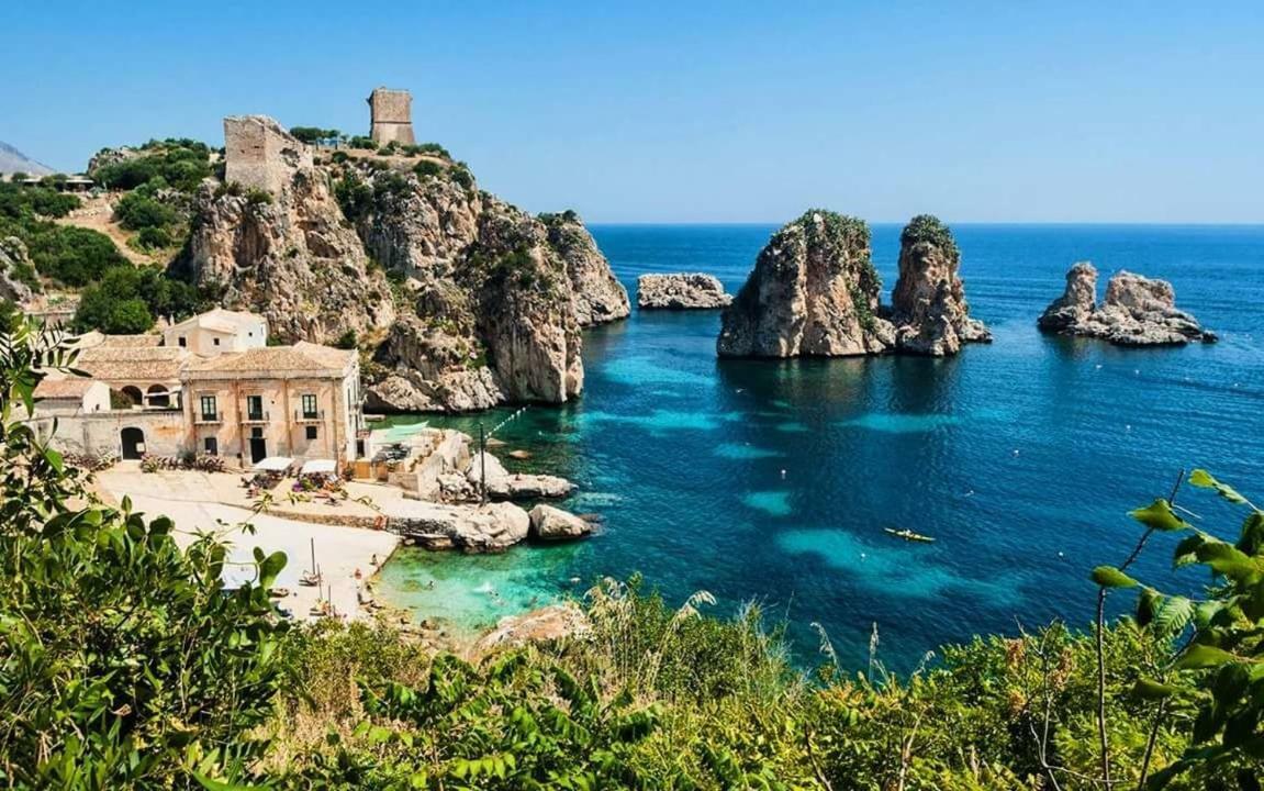 הוילה קאסטלמארה דל גולפו Giulia'S Place-Locazione Turistica מראה חיצוני תמונה